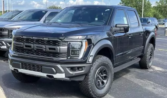 2022 Ford F-150 Raptor Black - UCES MOTORS